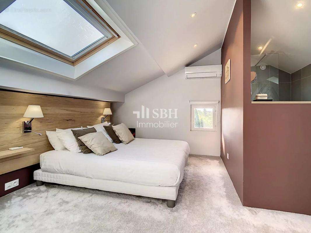 Maison à PERNES-LES-FONTAINES