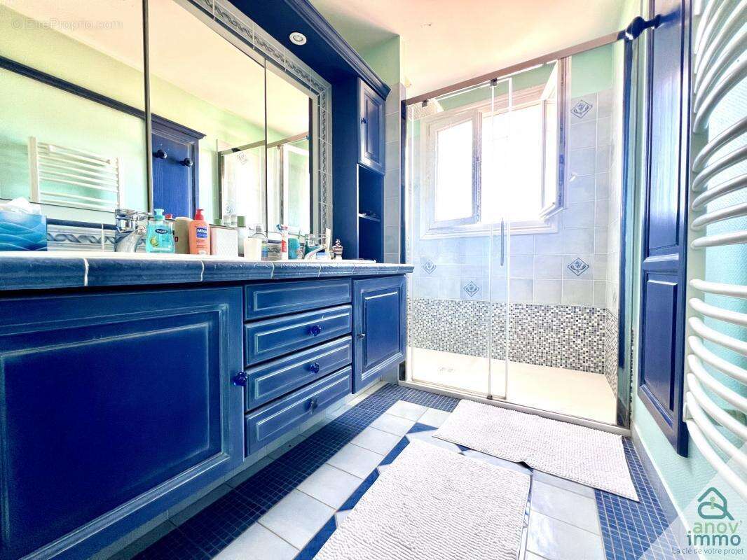 Maison à BUXEROLLES