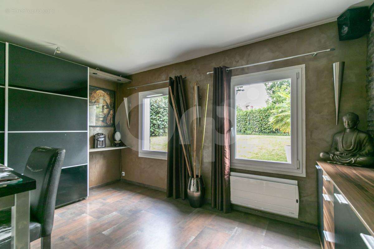 Maison à MAROLLES-EN-BRIE