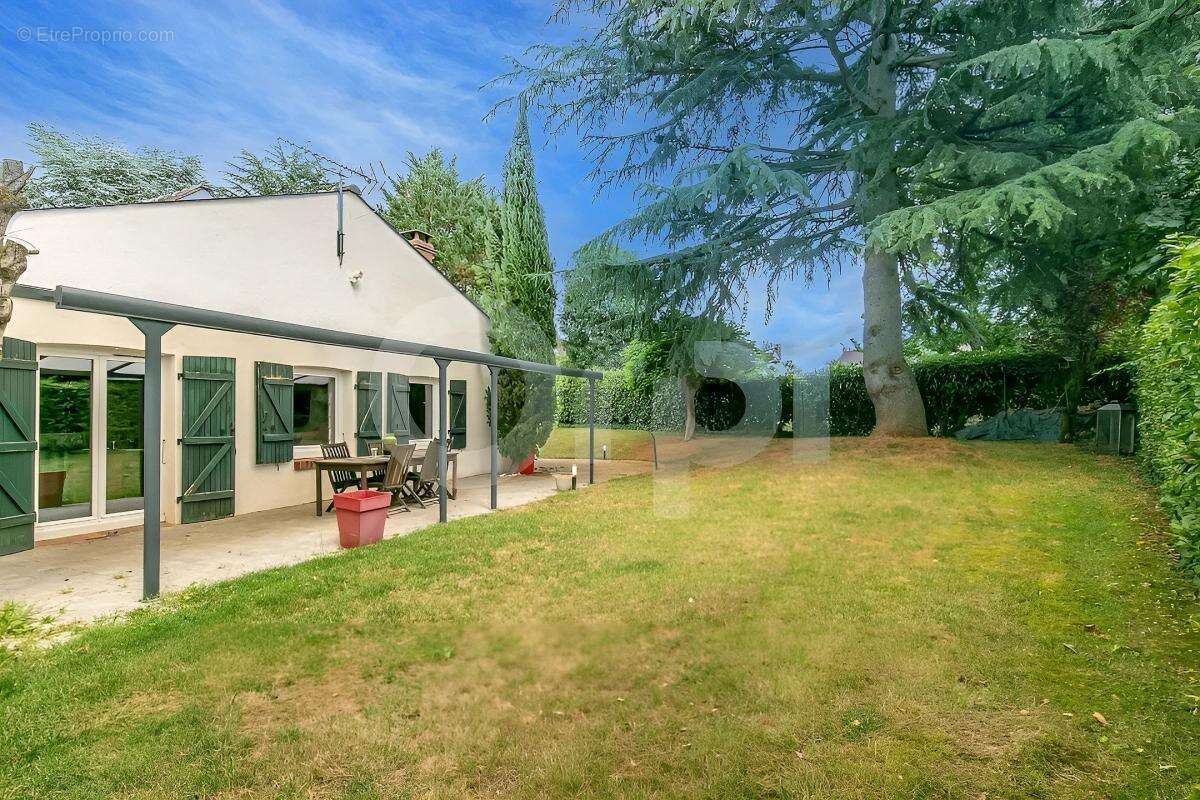 Maison à MAROLLES-EN-BRIE