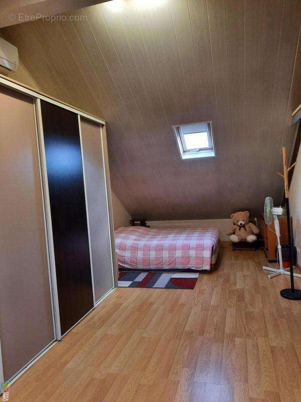 Maison à SAINTE-SUZANNE