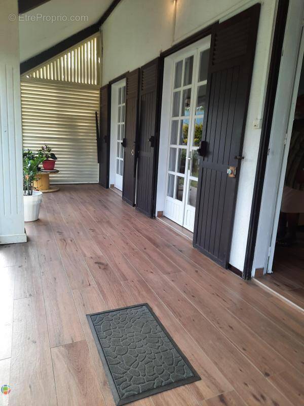 Maison à SAINTE-SUZANNE