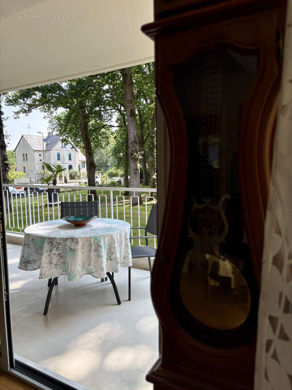 Appartement à AVRILLE