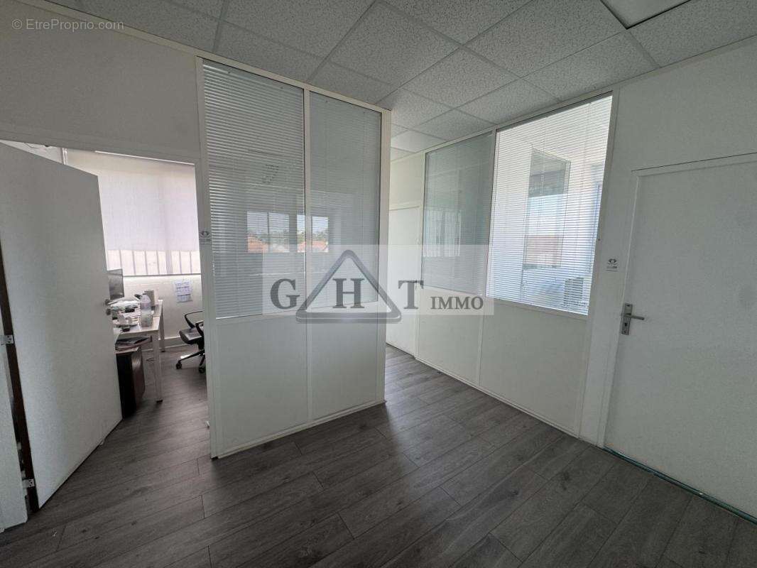 Commerce à MAISONS-ALFORT