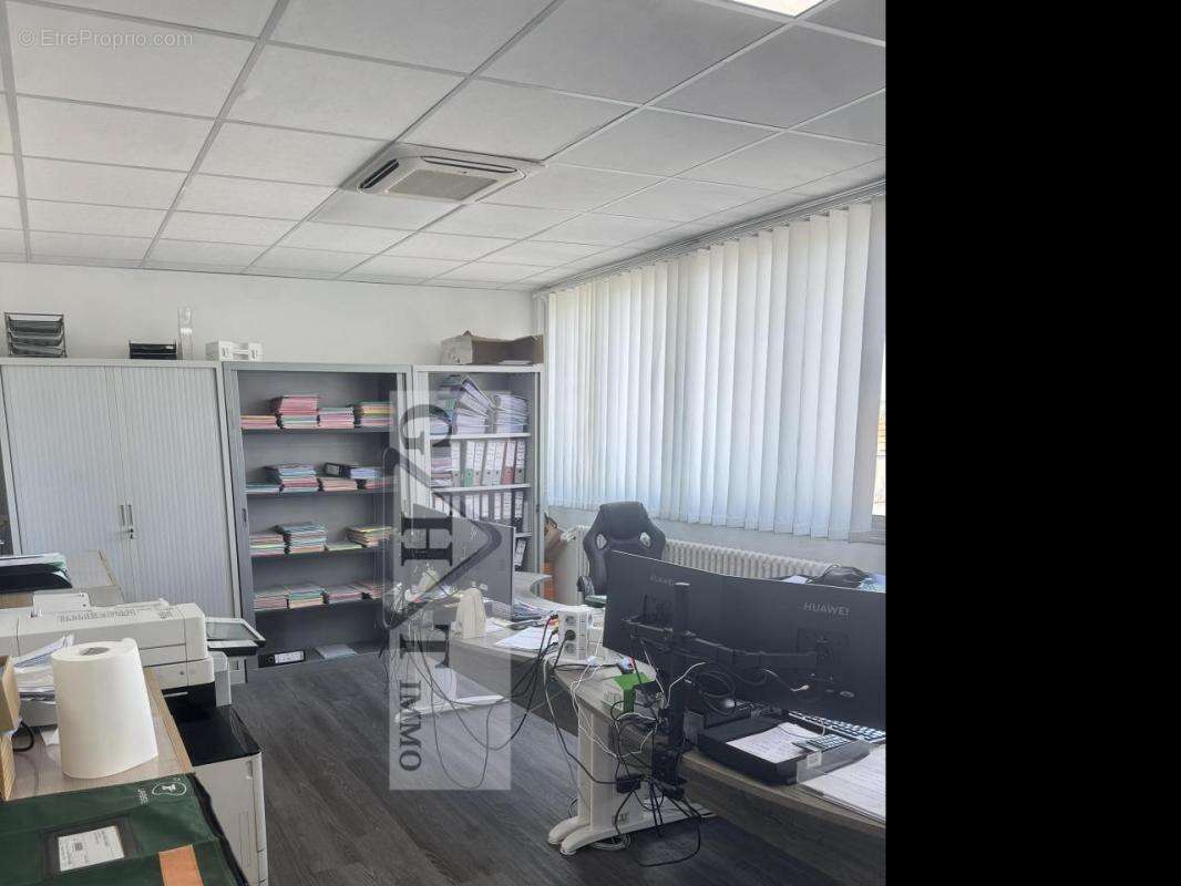 Commerce à MAISONS-ALFORT