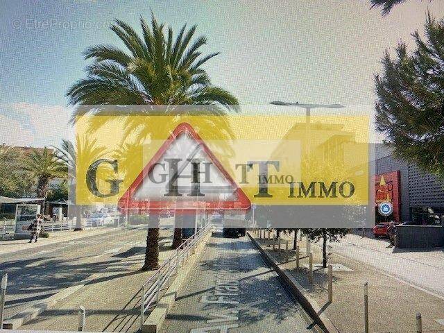 Commerce à CANNES