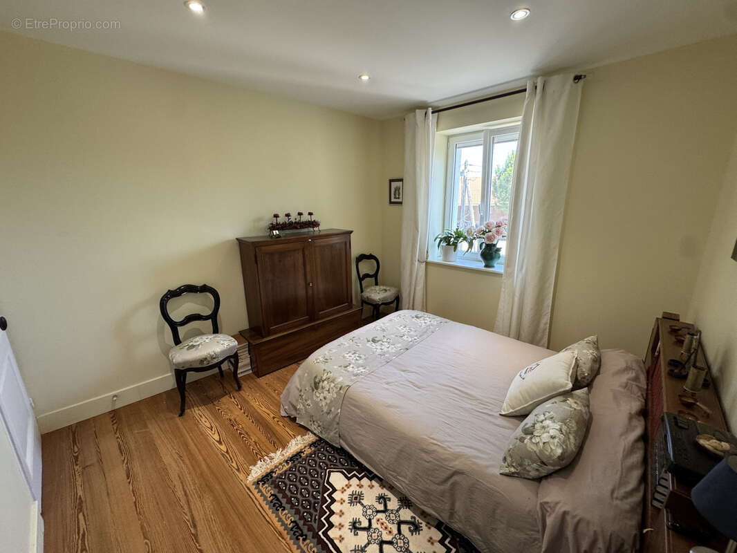 Maison à VILLETTE-D&#039;ANTHON