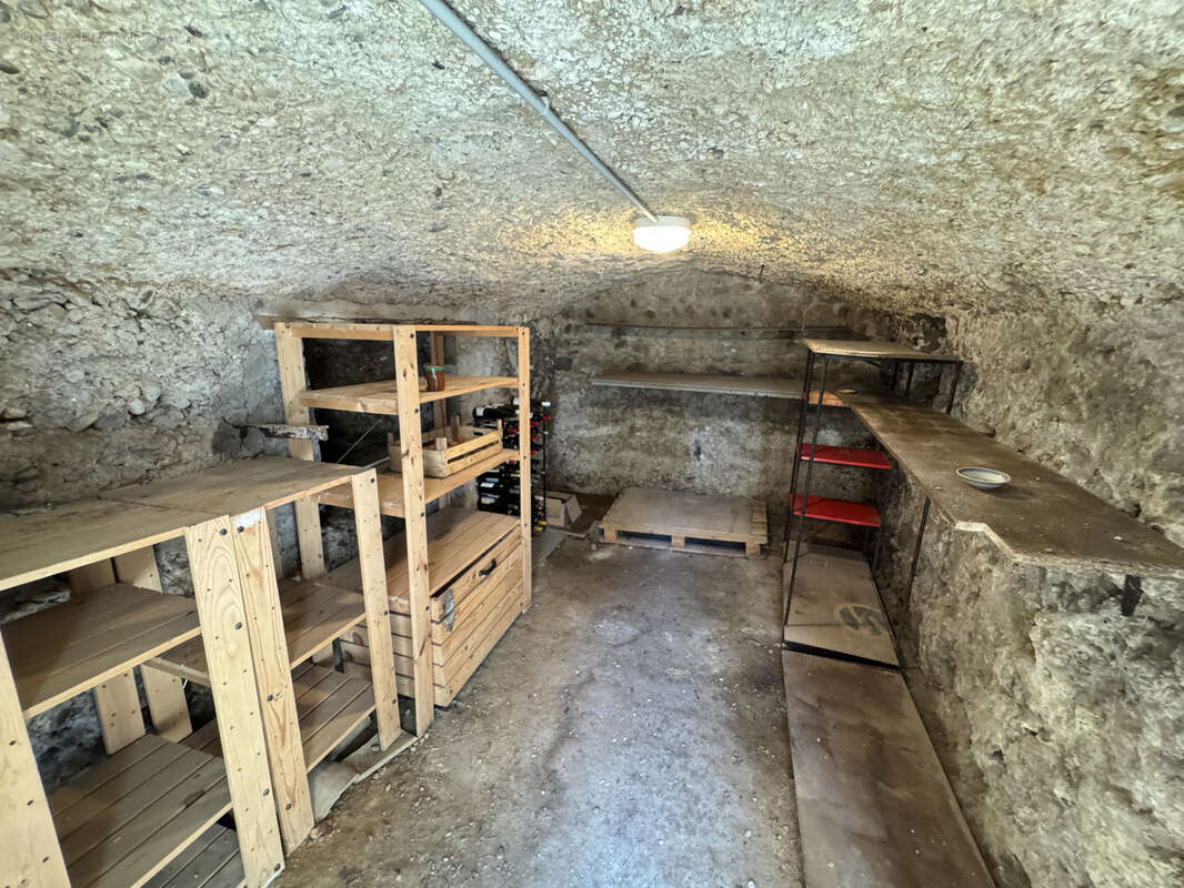 Maison à VILLETTE-D&#039;ANTHON