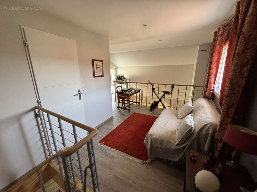 Maison à VILLETTE-D&#039;ANTHON