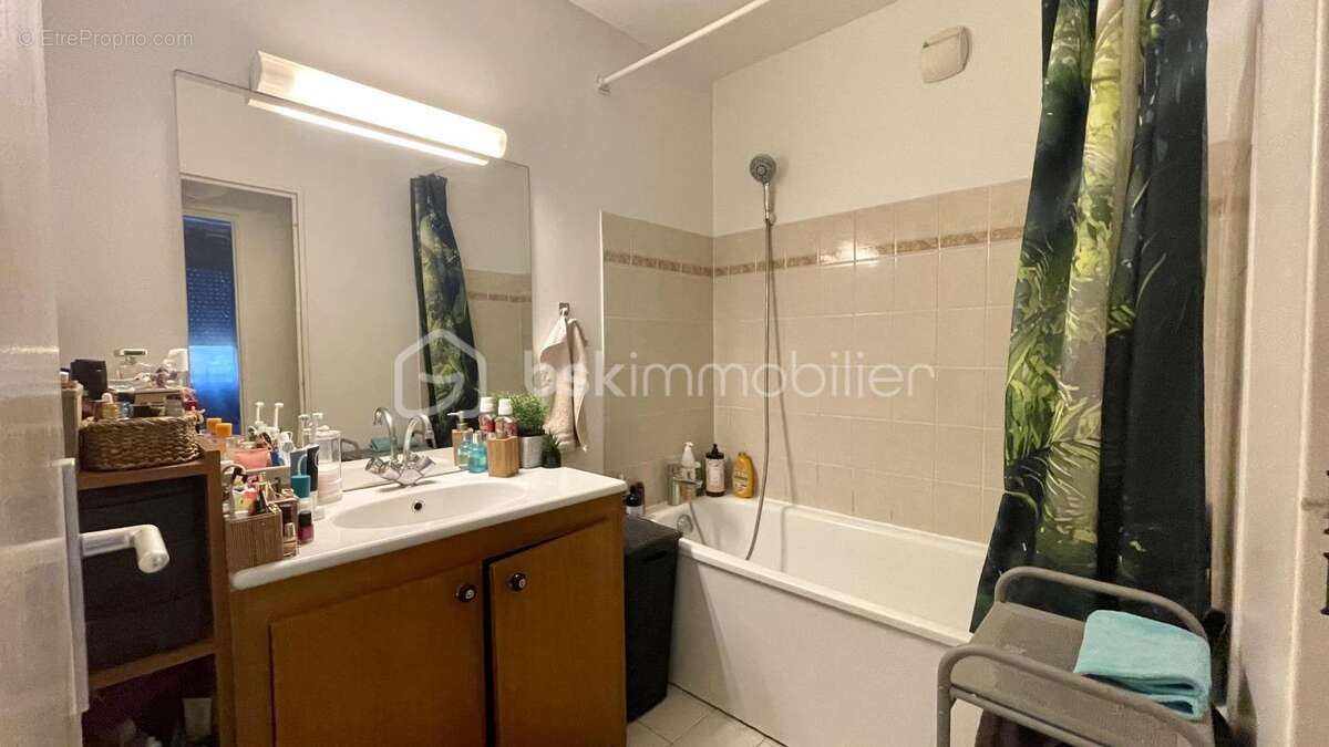 Appartement à MONTIGNY-LE-BRETONNEUX