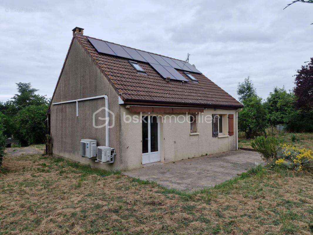 Maison à PERCENEIGE