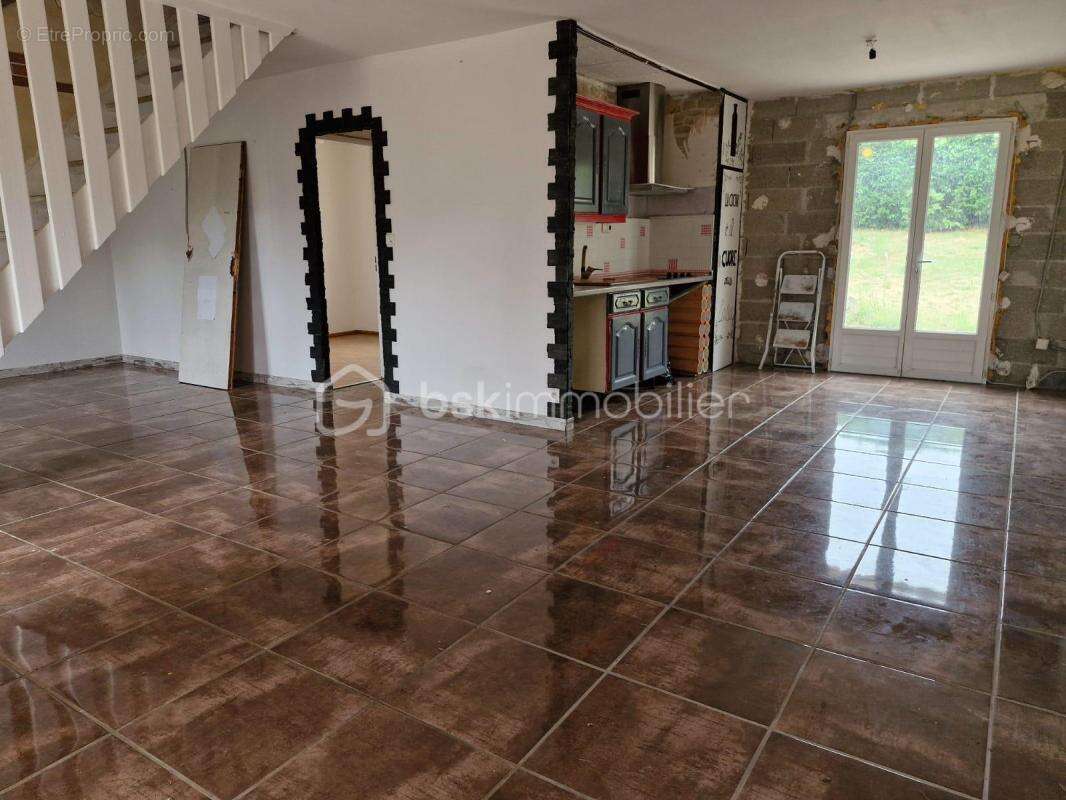 Maison à PERCENEIGE