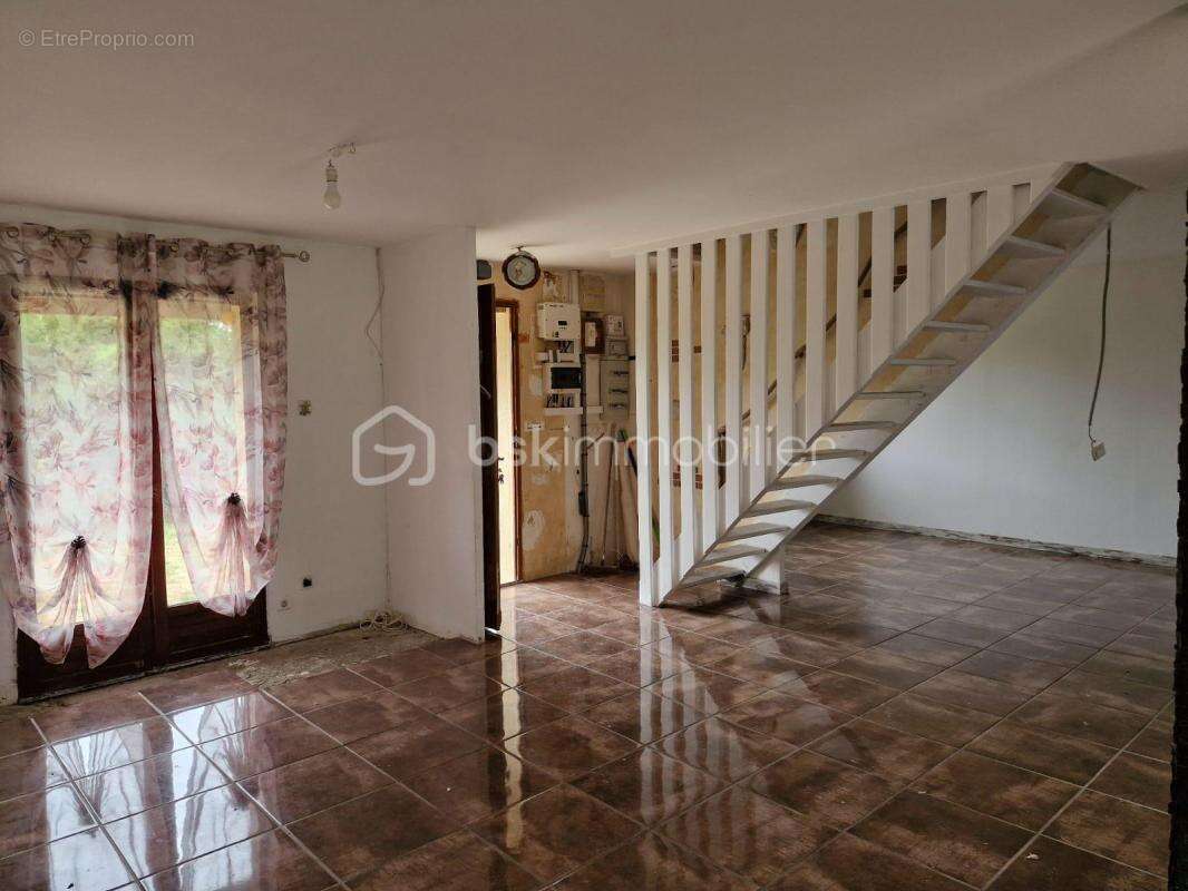 Maison à PERCENEIGE