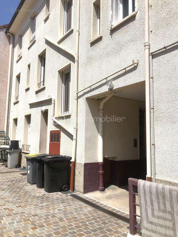 Appartement à MELUN