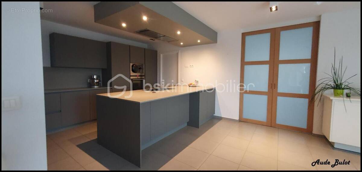 Maison à CAMPHIN-EN-PEVELE