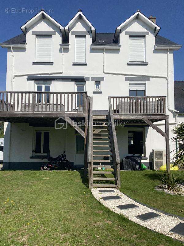 Maison à SAINT-LYPHARD