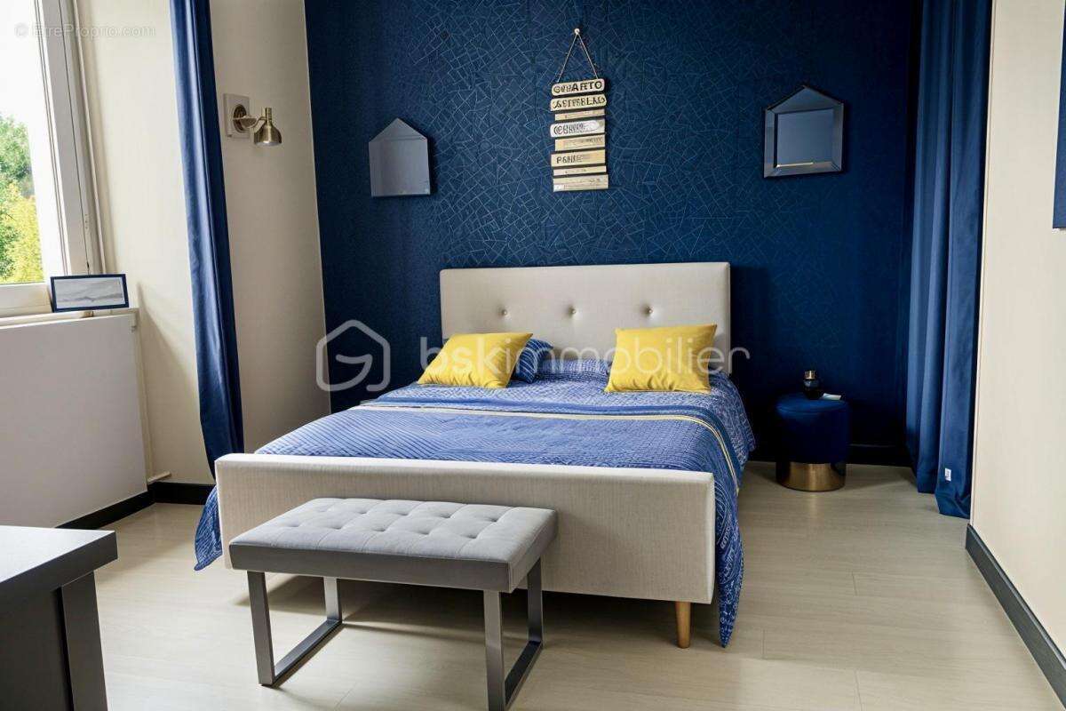 Maison à SAINT-LYPHARD