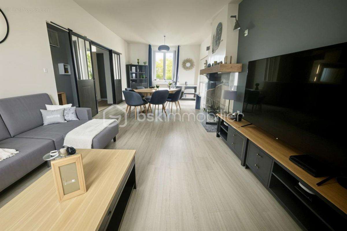 Maison à SAINT-LYPHARD