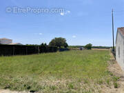 Terrain à ARCHINGEAY