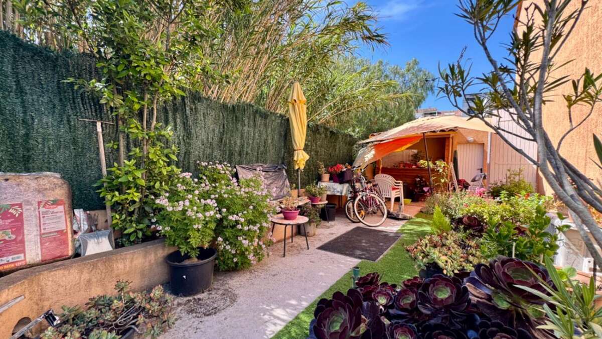 Maison à BORMES-LES-MIMOSAS