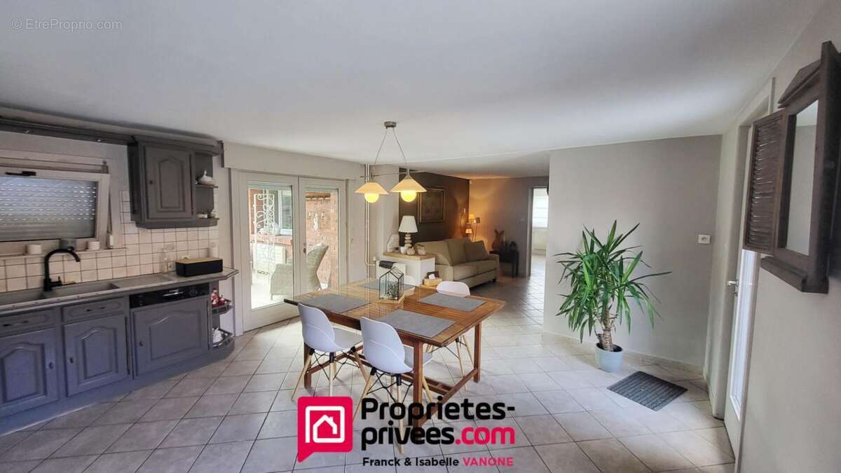 Maison à VERLINGHEM