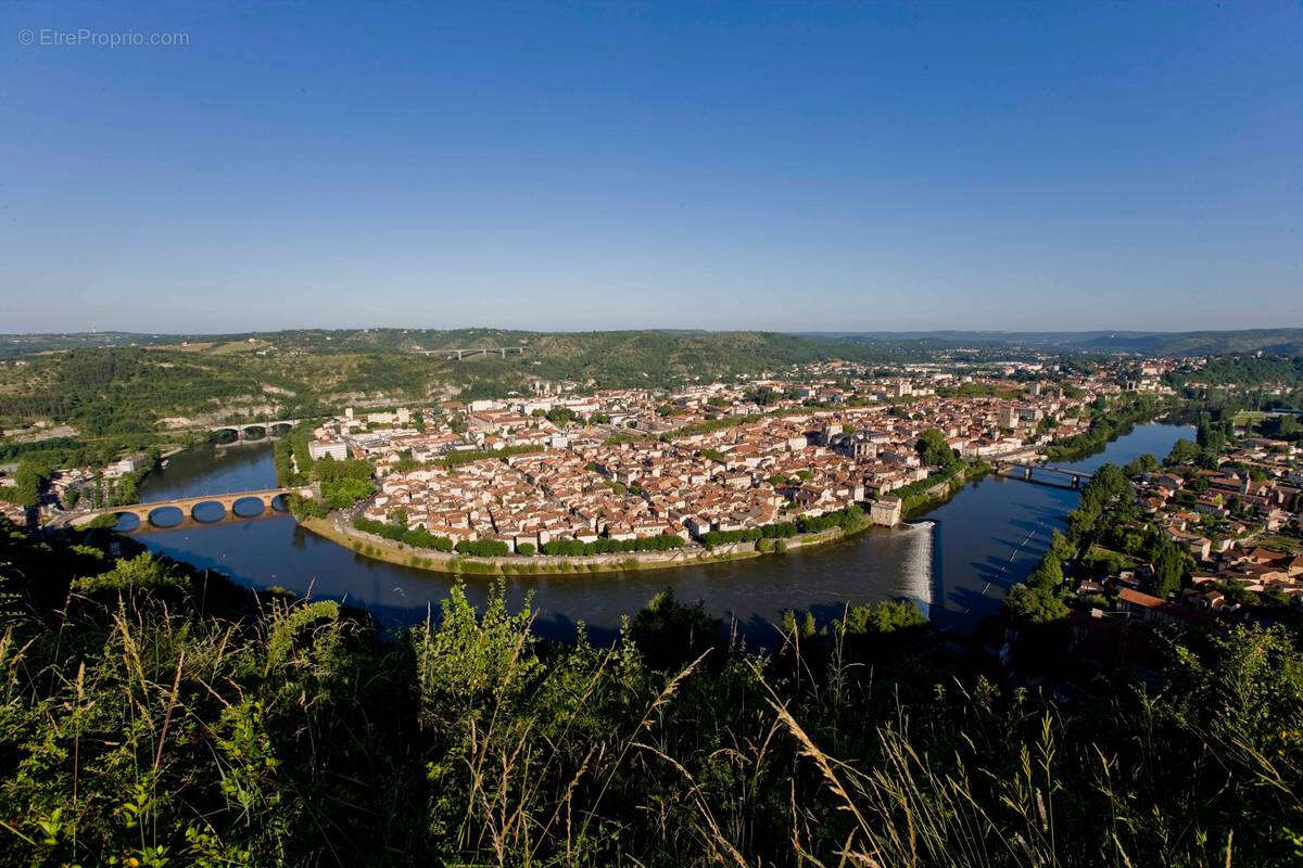 Appartement à CAHORS