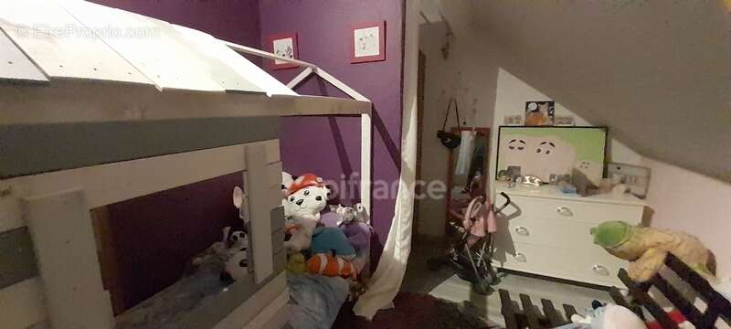 Maison à SAINT-BONNET-DE-FOUR