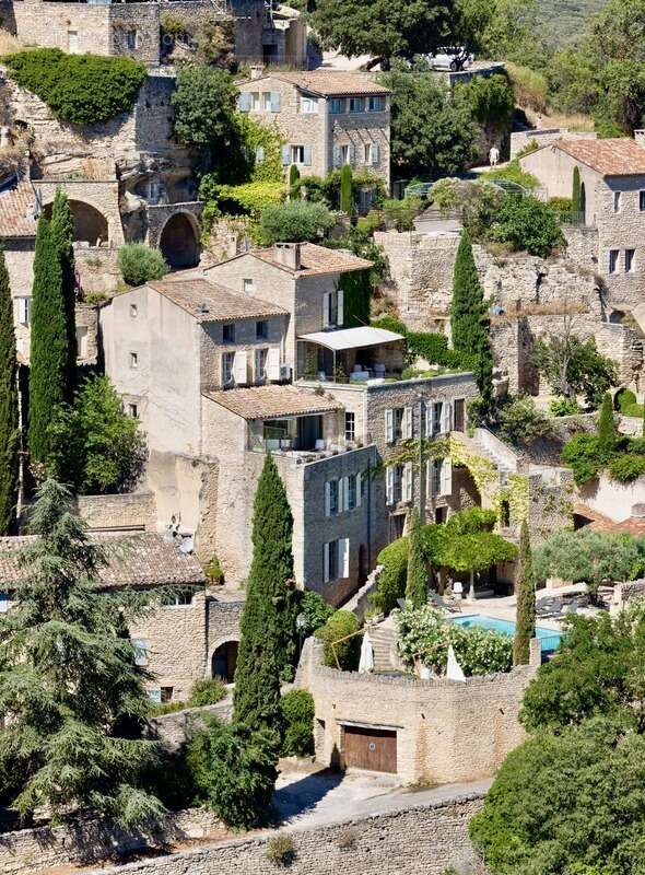 Maison à GORDES