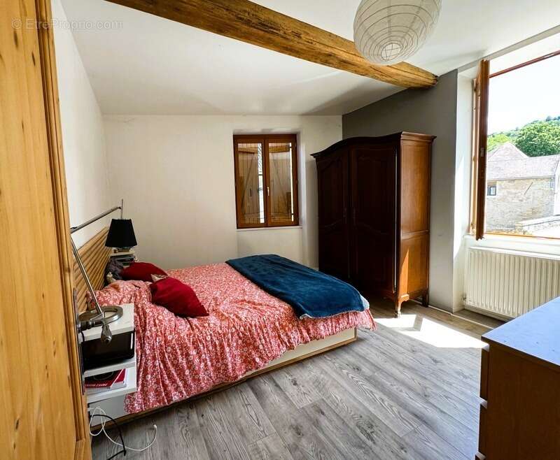 Maison à PLOMBIERES-LES-DIJON