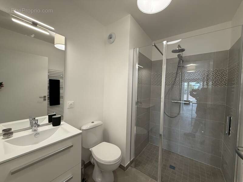 Appartement à MONT-SAINT-AIGNAN