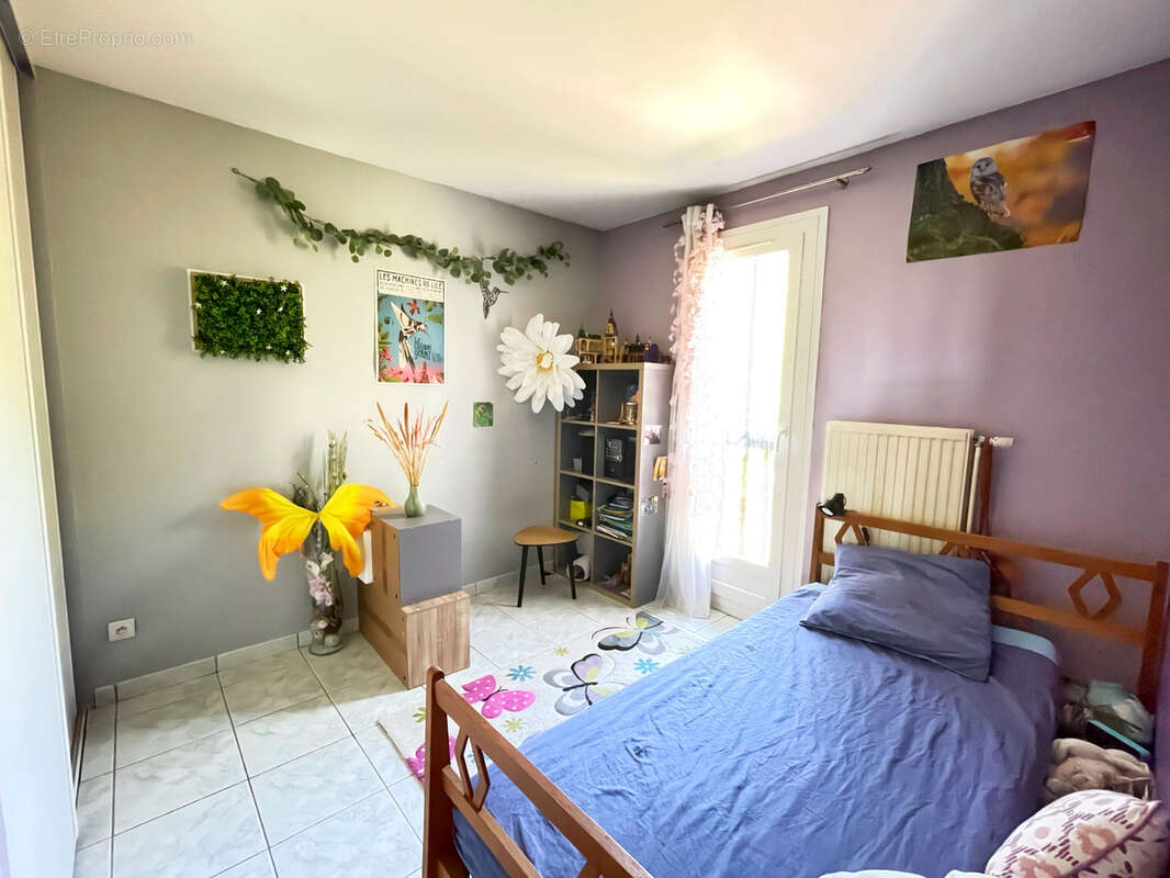 Maison à PIERRE-BENITE