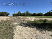 Terrain à BREVIANDES