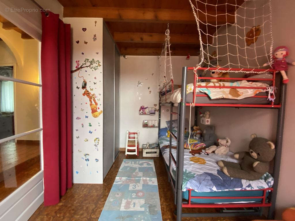 Maison à MONCRABEAU