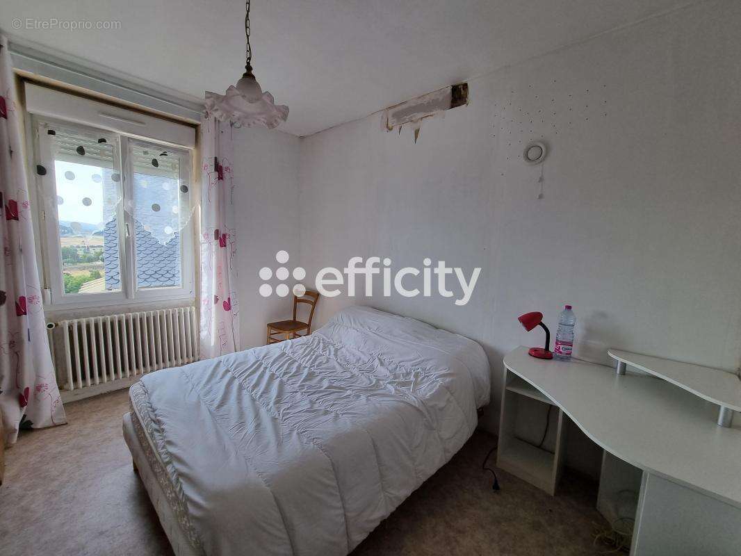 Maison à SAINT-ALBAN-SUR-LIMAGNOLE