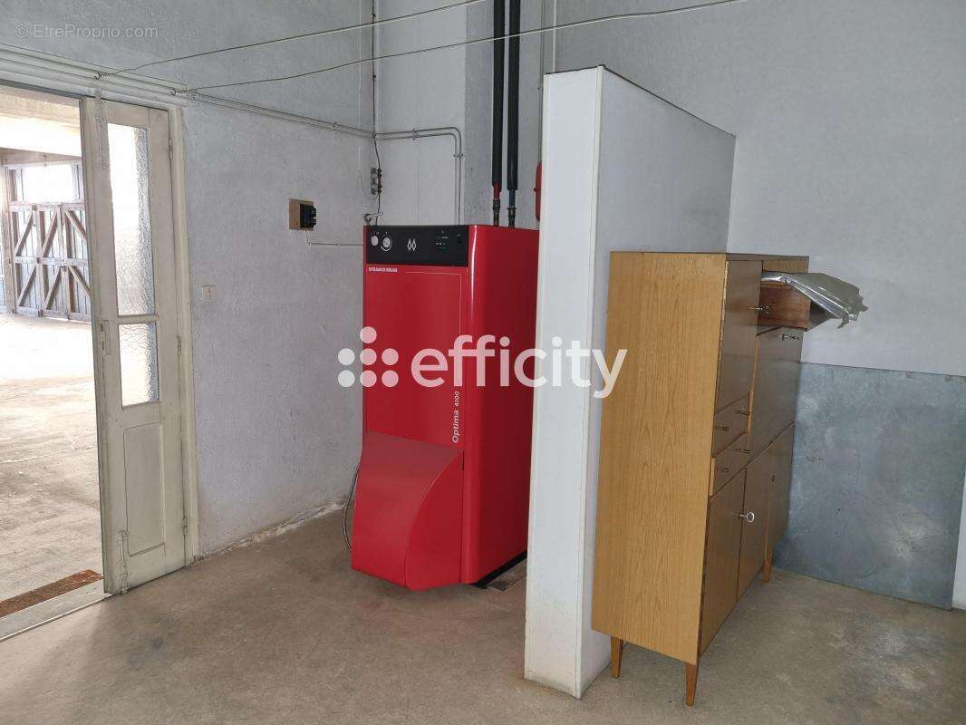 Maison à LE MALZIEU-VILLE