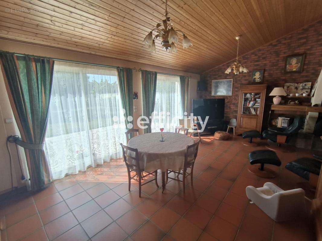 Maison à SAINT-FULGENT