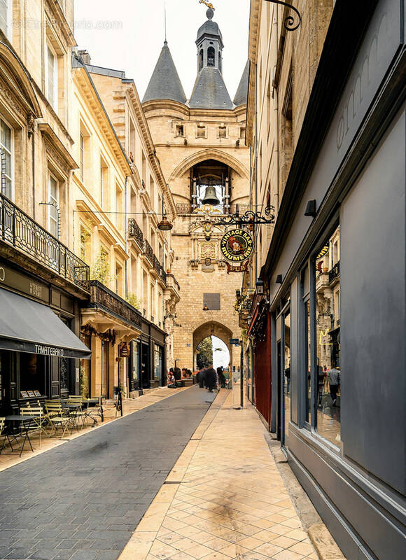 Appartement à BORDEAUX