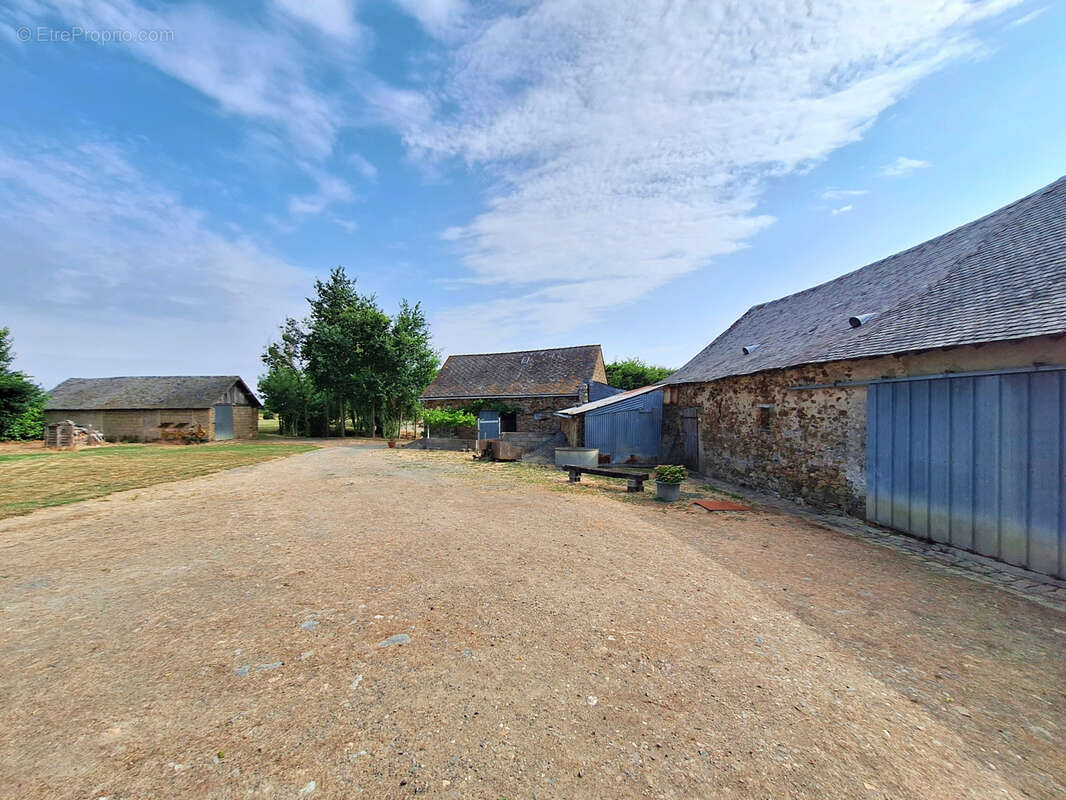Maison à LE LION-D&#039;ANGERS