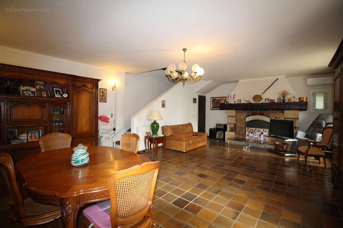 Maison à LA VALETTE-DU-VAR