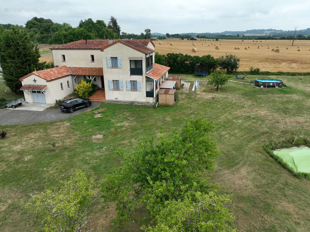 Maison à LA SAUVETAT-SUR-LEDE