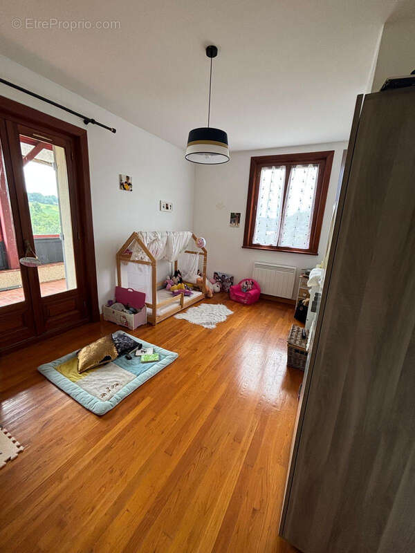 Maison à LA SAUVETAT-SUR-LEDE