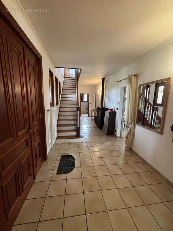 Maison à LA SAUVETAT-SUR-LEDE