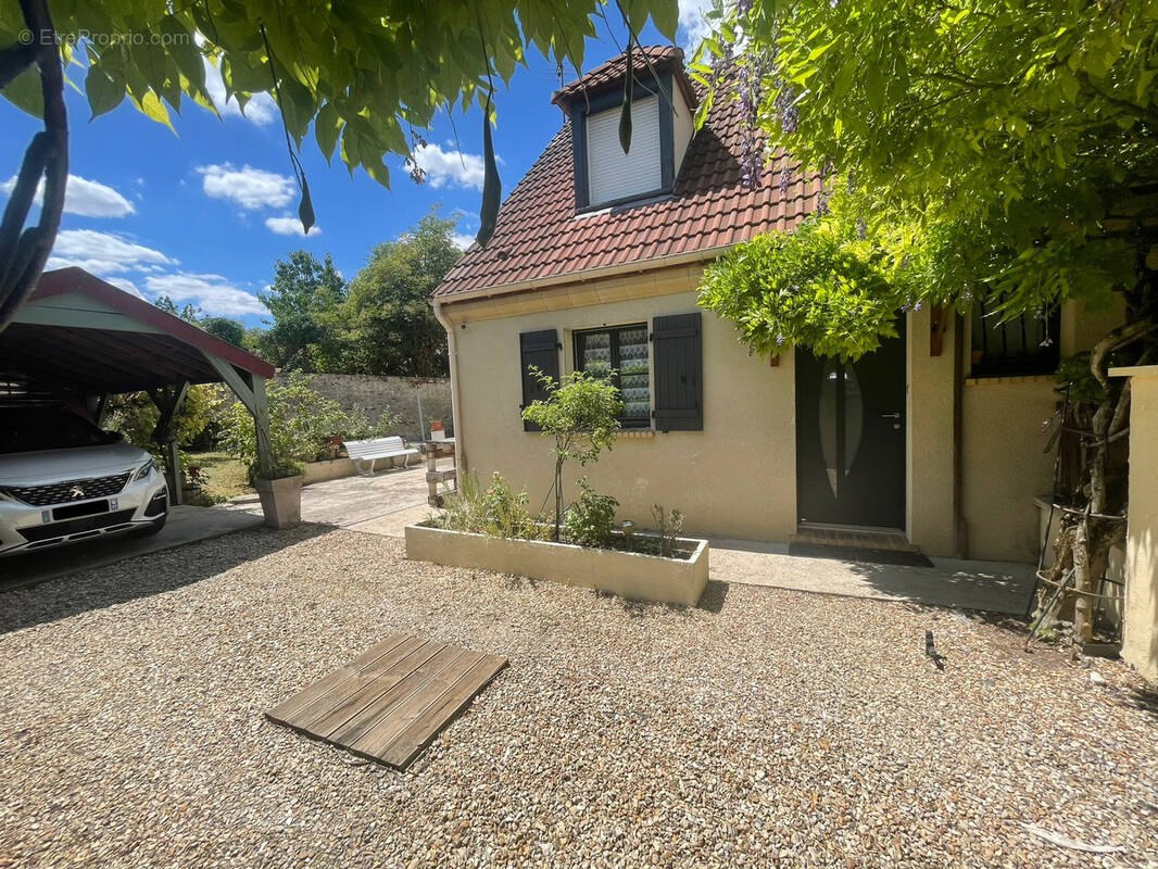 Maison à SOUPPES-SUR-LOING