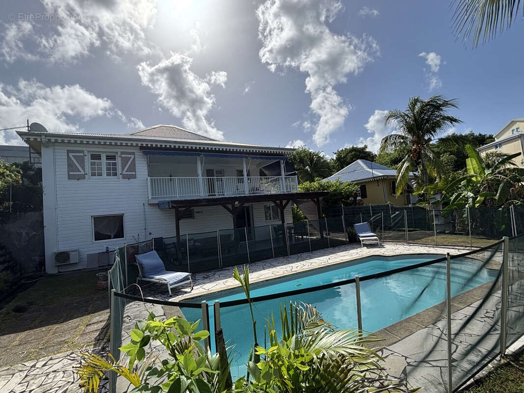 Maison à SAINTE-LUCE