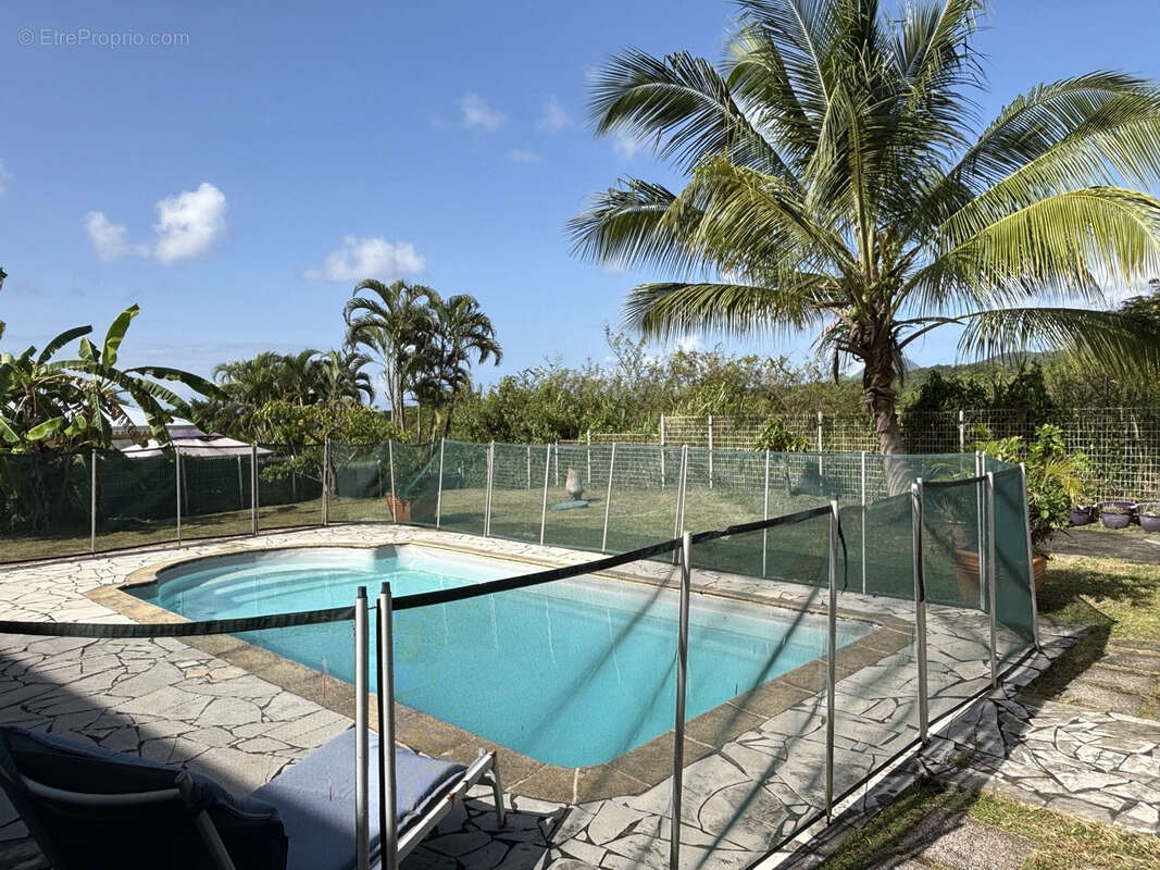 Maison à SAINTE-LUCE