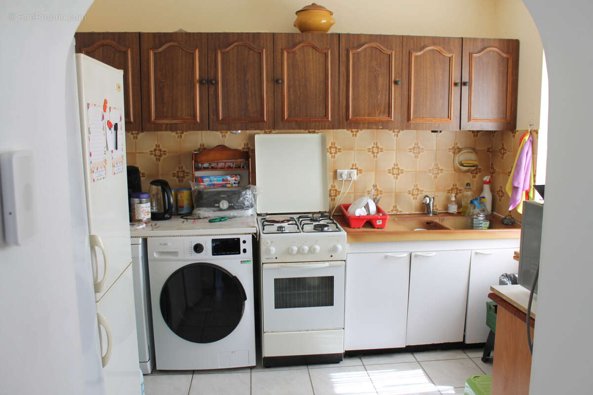 Maison à SAINT-PRIEST-LES-FOUGERES