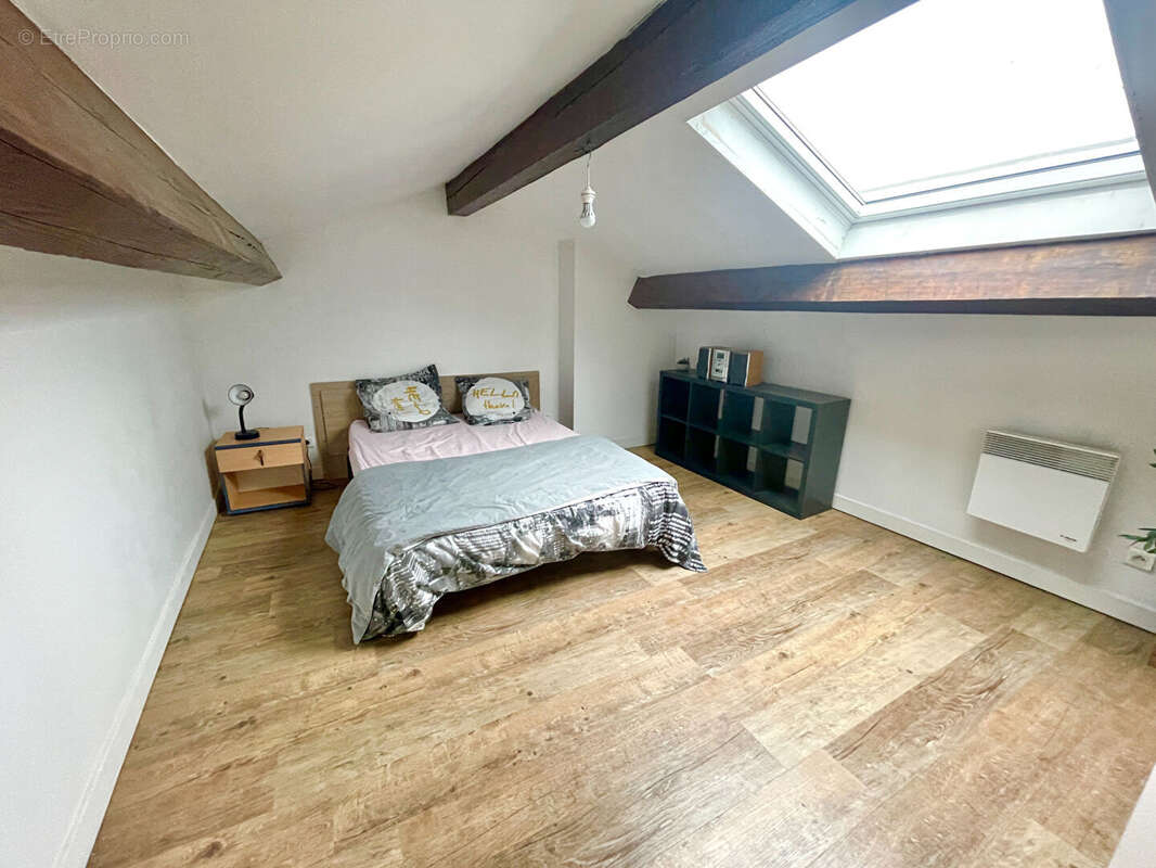 Appartement à THOISSEY