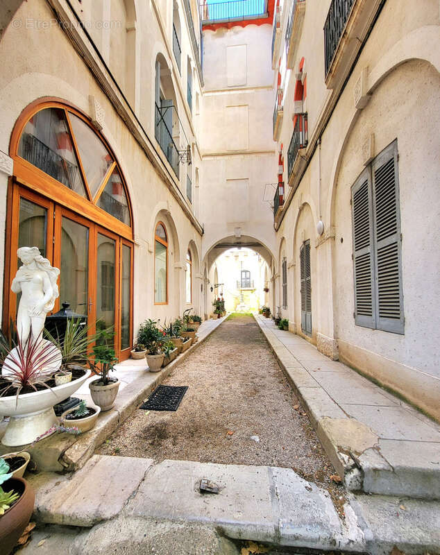 Appartement à FRONTIGNAN