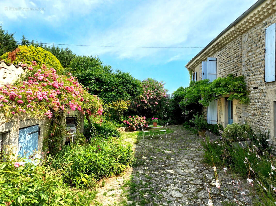 Maison à LORIOL-SUR-DROME