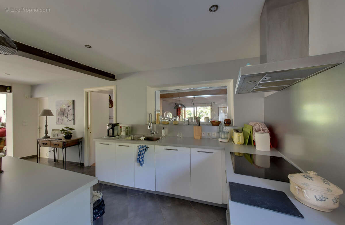 Maison à LORIOL-SUR-DROME